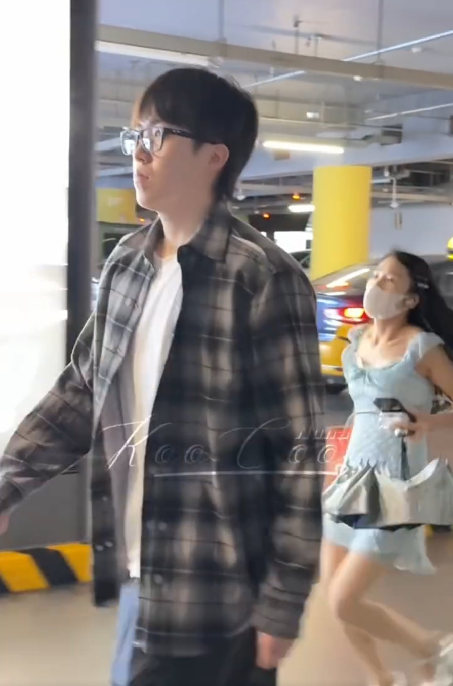 一路跟随王 一路跟随王